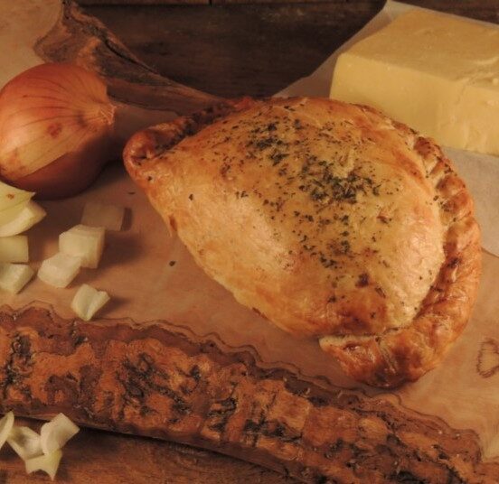 Chunk Cheese, Roasted Potato & Onion V