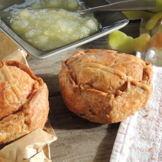 Chunk Squealer Pork & Apple Pork Pie