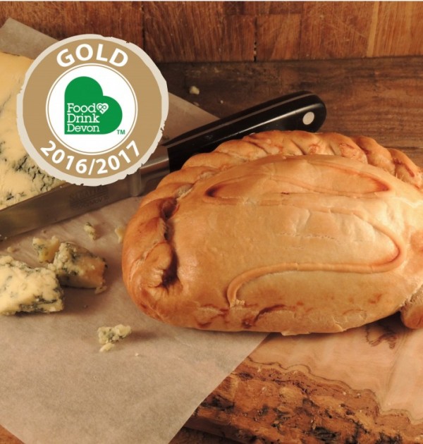 Chunk Steak & Blue Pasty