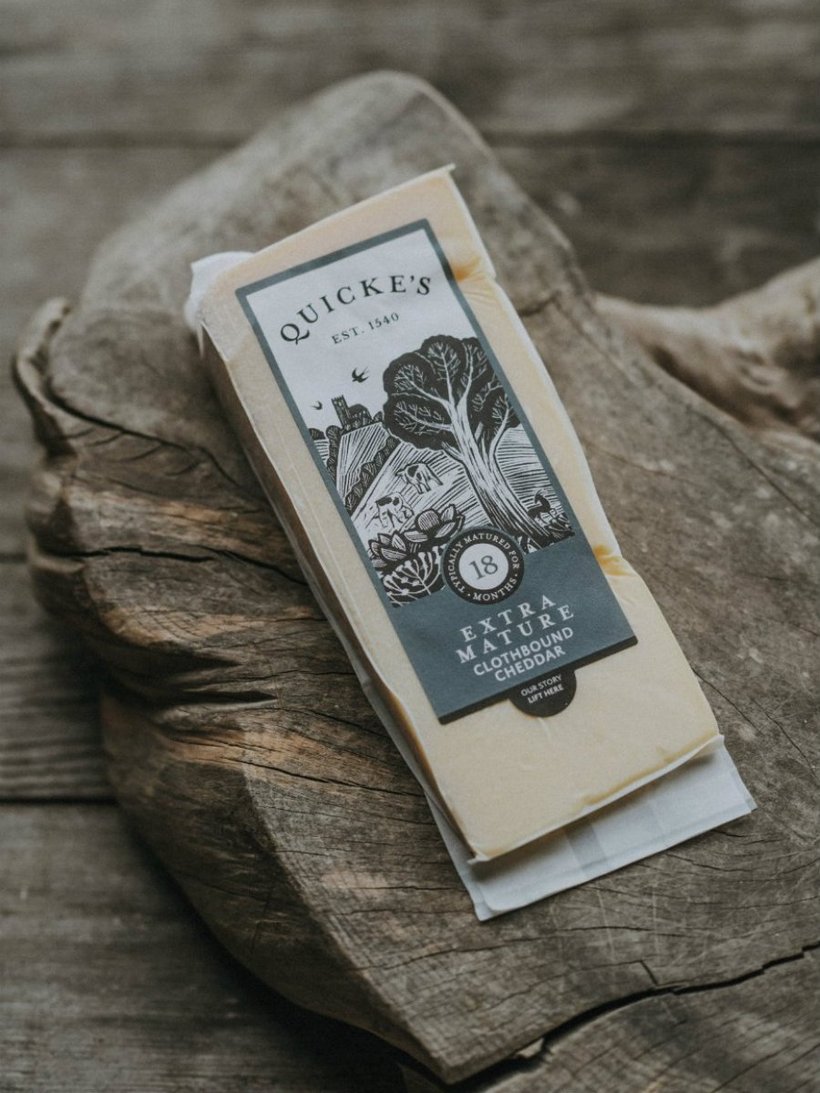 Quickes Extra Mature